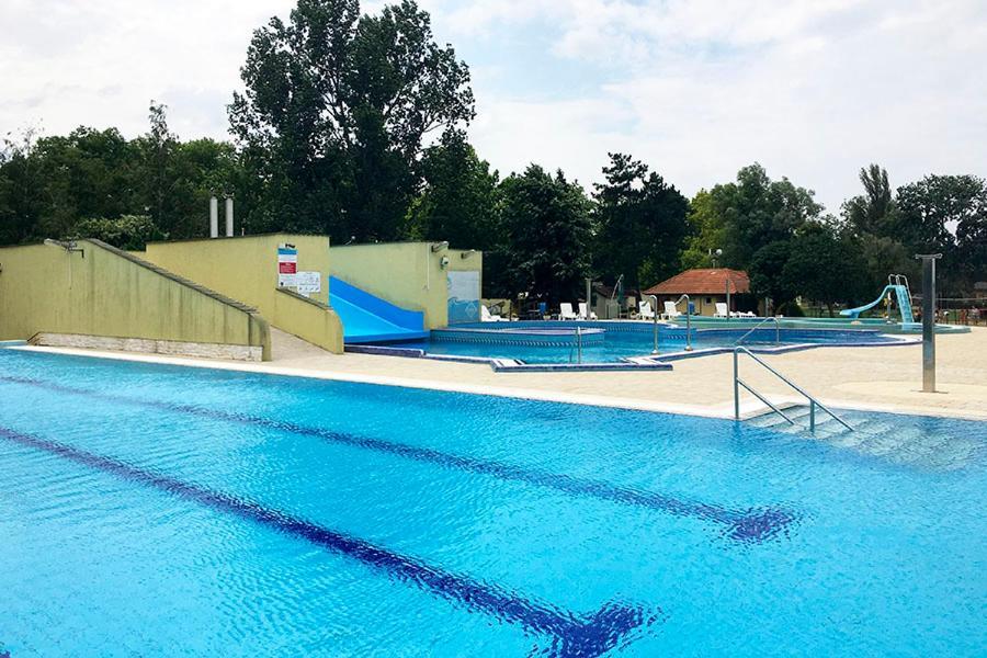 Villa Sa-Lak Balatonszárszó Exterior foto
